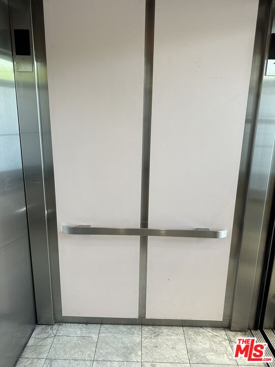 8614 Burton Way, Unit 205 Los Angeles, CA 90048 - Photo 29 of 29