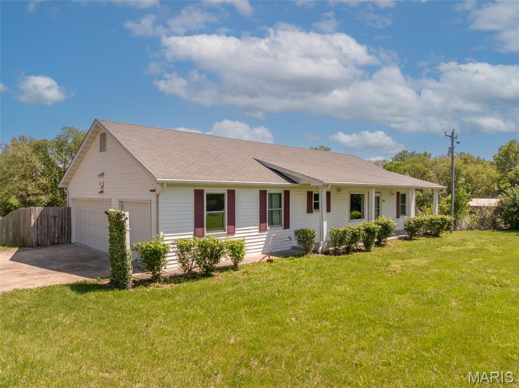 102 Apple Grove Road Foley, MO 63347 - Photo 2 of 30