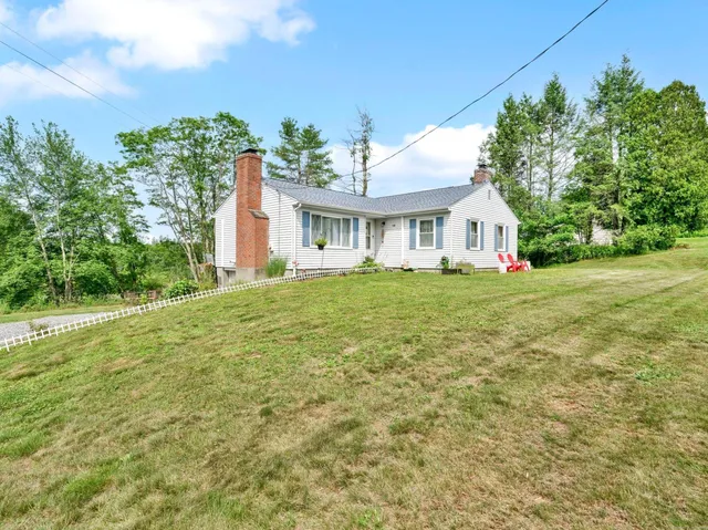 $395,000 | 13 Baldwin Hill Road, Litchfield, CT 06759