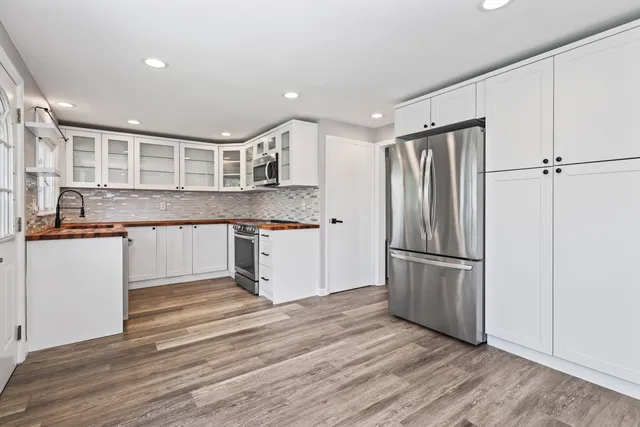 $395,000 | 13 Baldwin Hill Road, Litchfield, CT 06759