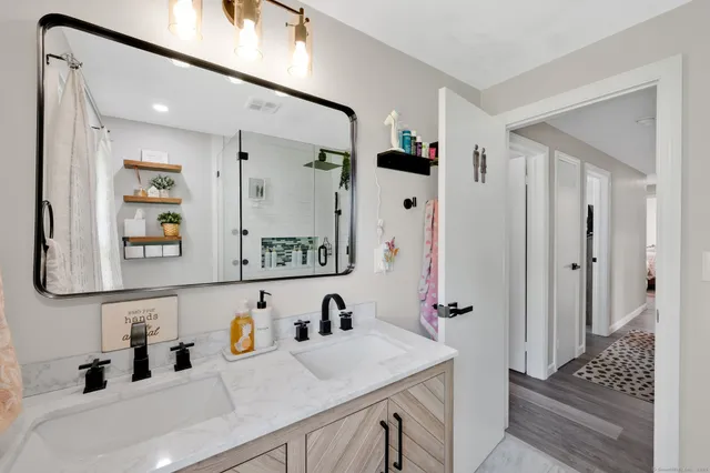 $395,000 | 13 Baldwin Hill Road, Litchfield, CT 06759