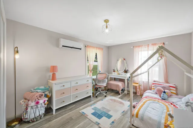 $395,000 | 13 Baldwin Hill Road, Litchfield, CT 06759