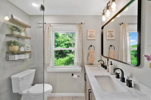 $395,000 | 13 Baldwin Hill Road, Litchfield, CT 06759