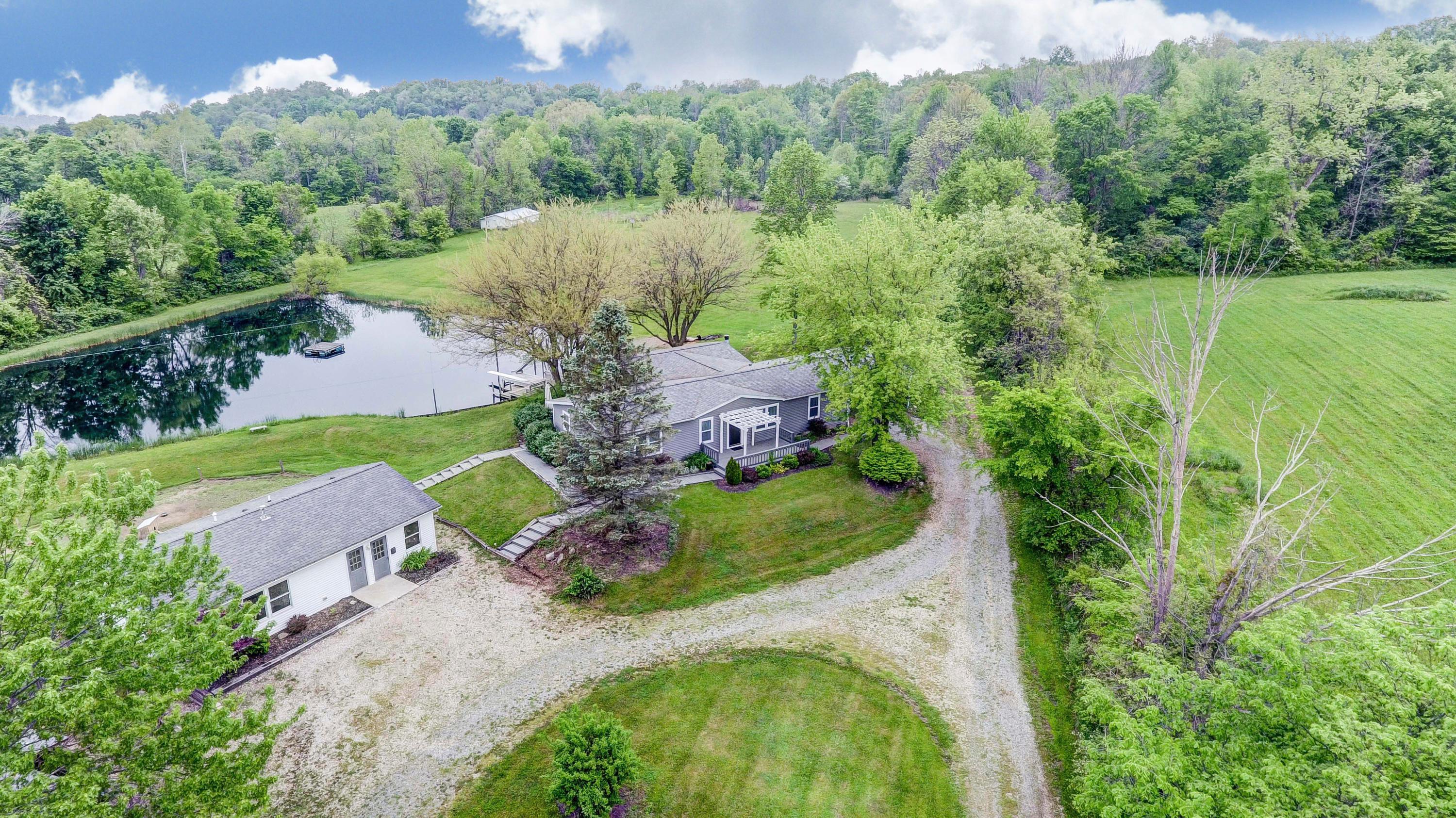 605 Blacksnake Road Utica, OH 43080 - Photo 1 of 62 Gallery Image 1