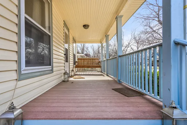 $190,000 | 224 South Weaver Street, Hesston, KS 67062