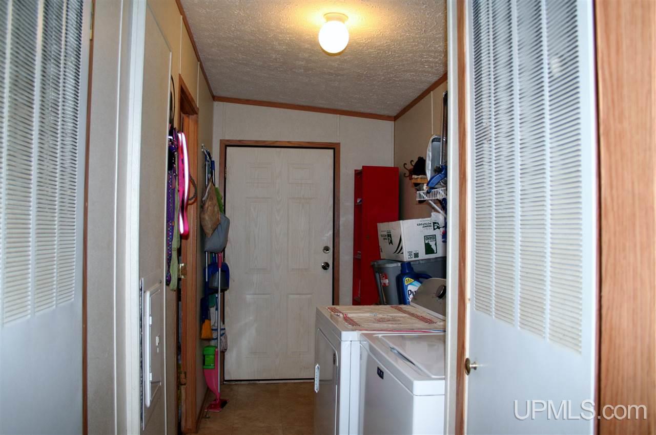 N-6344 Connors Road Munising, MI 49862 - Photo 3 of 20