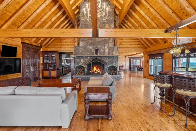 $5,900,000 | 1950 Collins Road, Halifax, VT 05301