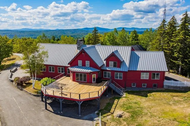 $5,900,000 | 1950 Collins Road, Halifax, VT 05301