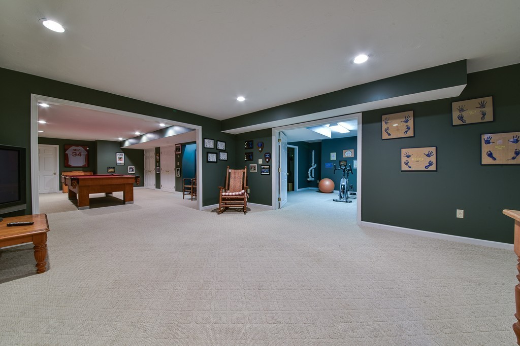 4 Green Lane Sherborn, MA 01770 - Photo 25 of 30