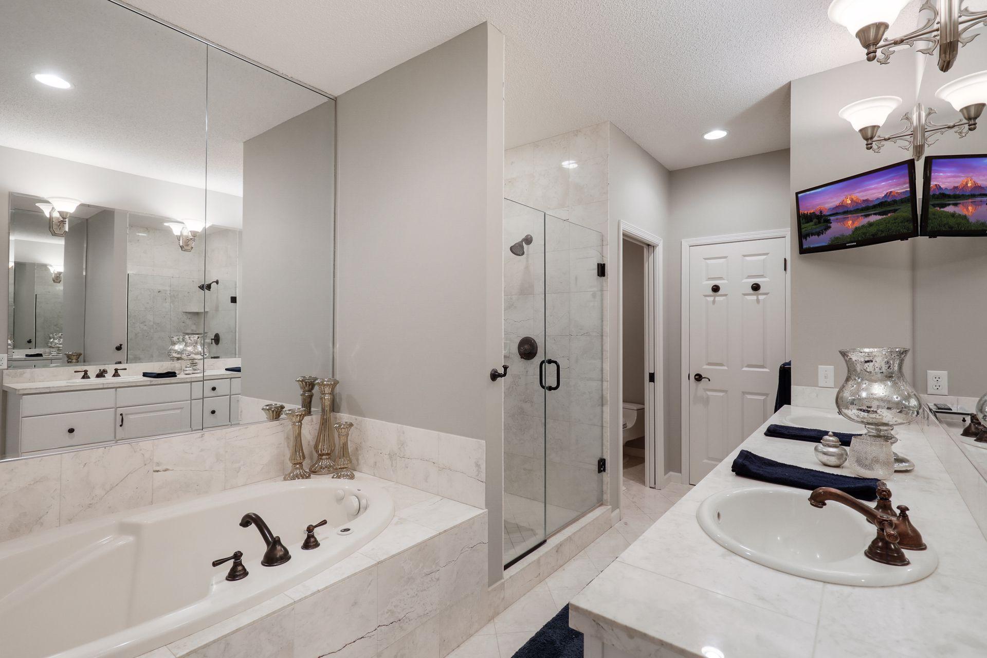 708 Widsten Circle Wayzata, MN 55391 - Photo 17 of 62