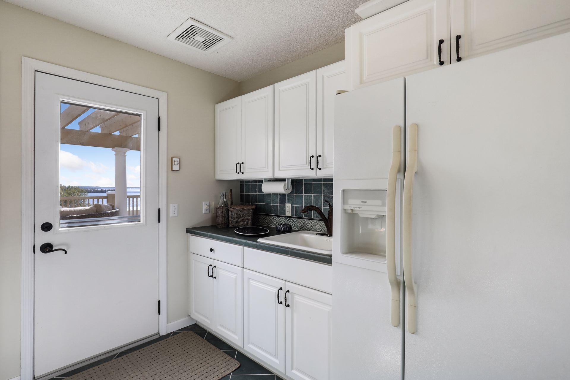 708 Widsten Circle Wayzata, MN 55391 - Photo 44 of 62