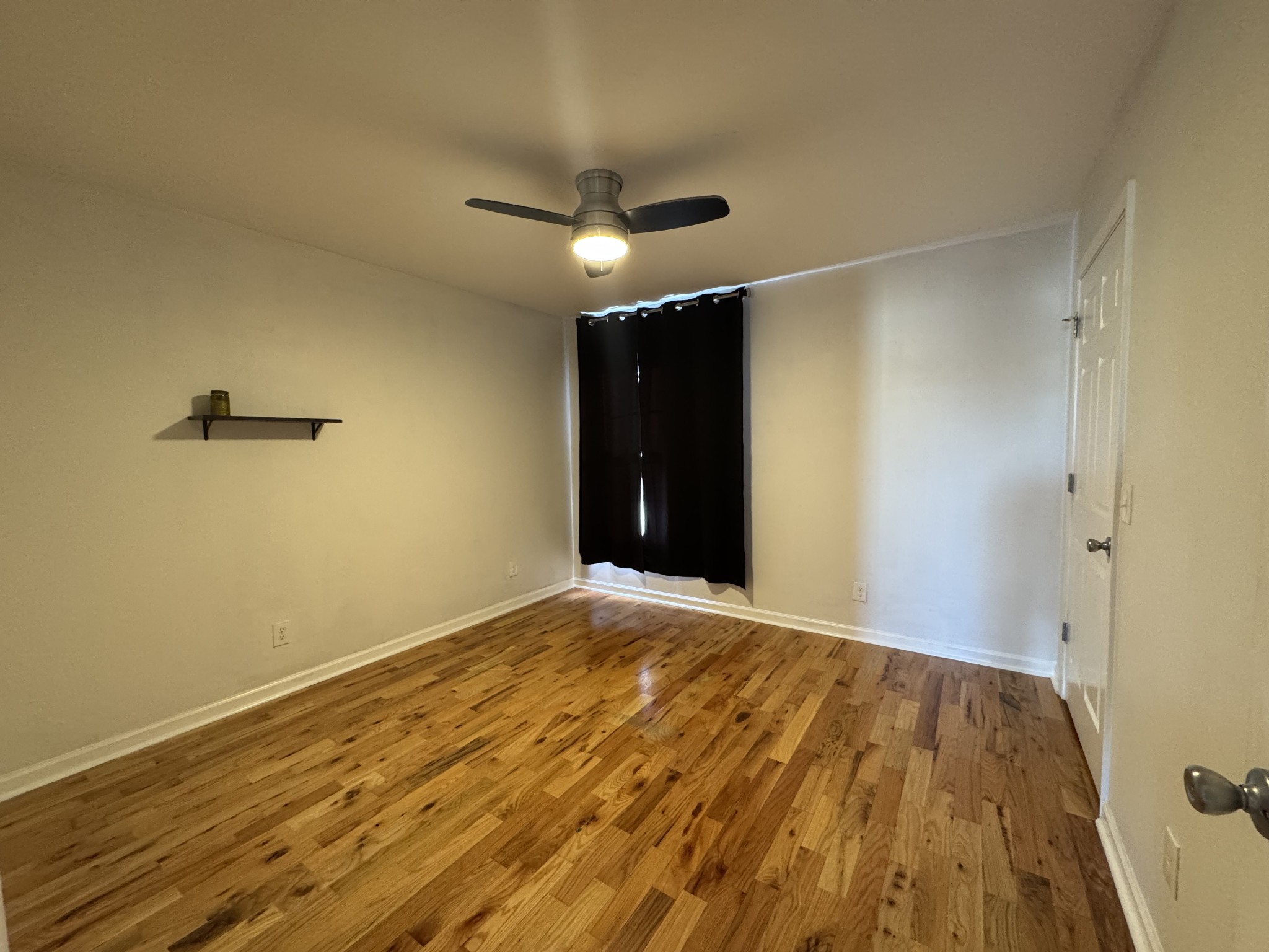 531 Dill Lane, Unit A9 Murfreesboro, TN 37130 - Photo 7 of 24 a view of empty room
