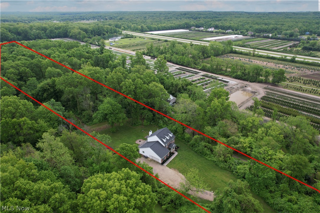 8010 Hahn Road Huron, OH 44839 - Photo 6 of 47