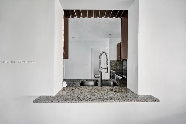 $3,850 | 8105 Southwest 19th Street, North Lauderdale, FL 33068