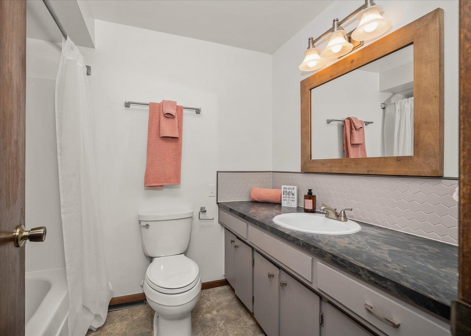 7146 North Fleming Street Spokane, WA 99208 - Photo 23 of 39