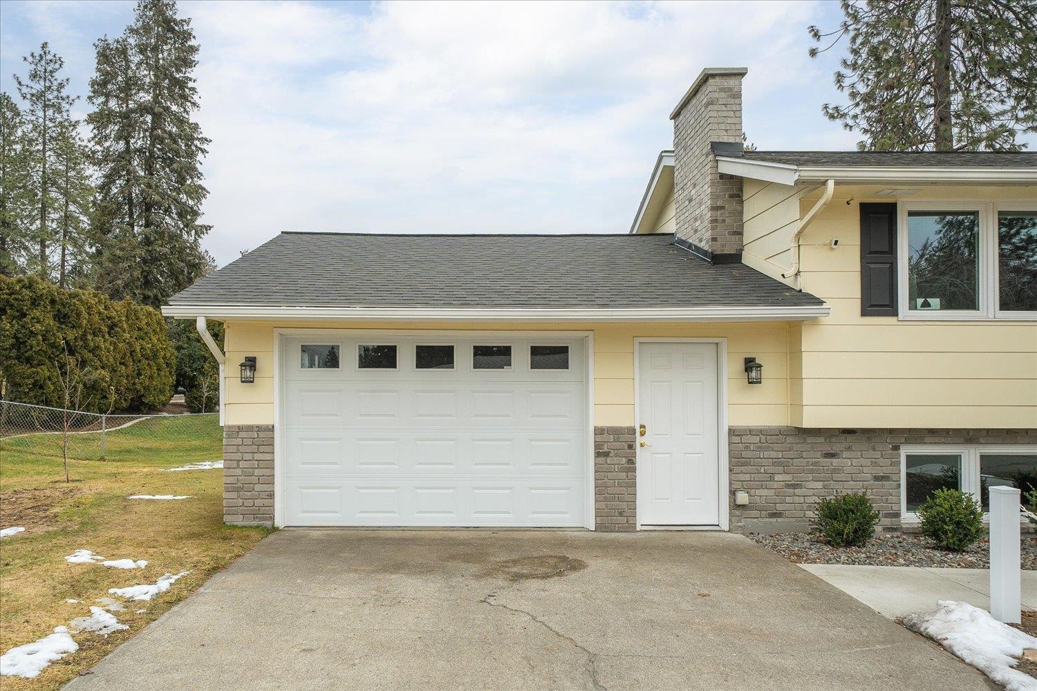 7146 North Fleming Street Spokane, WA 99208 - Photo 3 of 39