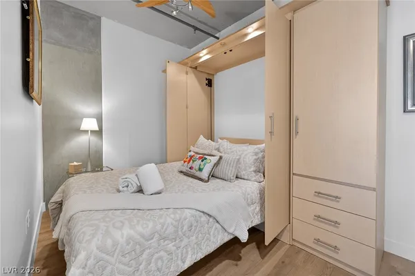 $2,800 | 353 East Bonneville Avenue, Unit 233, Las Vegas, NV 89101