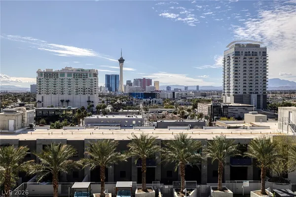 $2,800 | 353 East Bonneville Avenue, Unit 233, Las Vegas, NV 89101