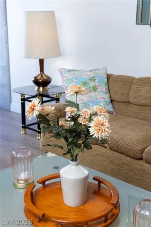 $2,800 | 353 East Bonneville Avenue, Unit 233, Las Vegas, NV 89101