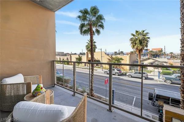 $2,800 | 353 East Bonneville Avenue, Unit 233, Las Vegas, NV 89101