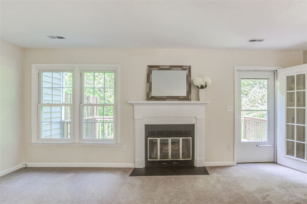 130 Shady Spring Place Durham, NC 27713 - Photo 8 of 29 Living Room
