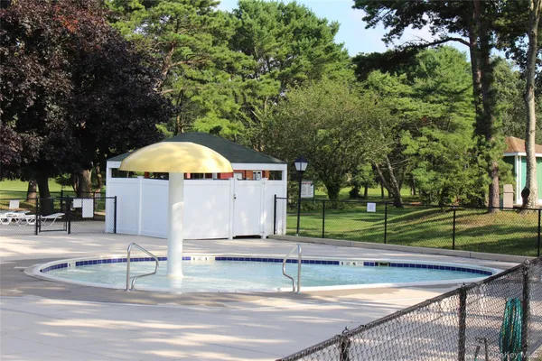 a view of a tennis court