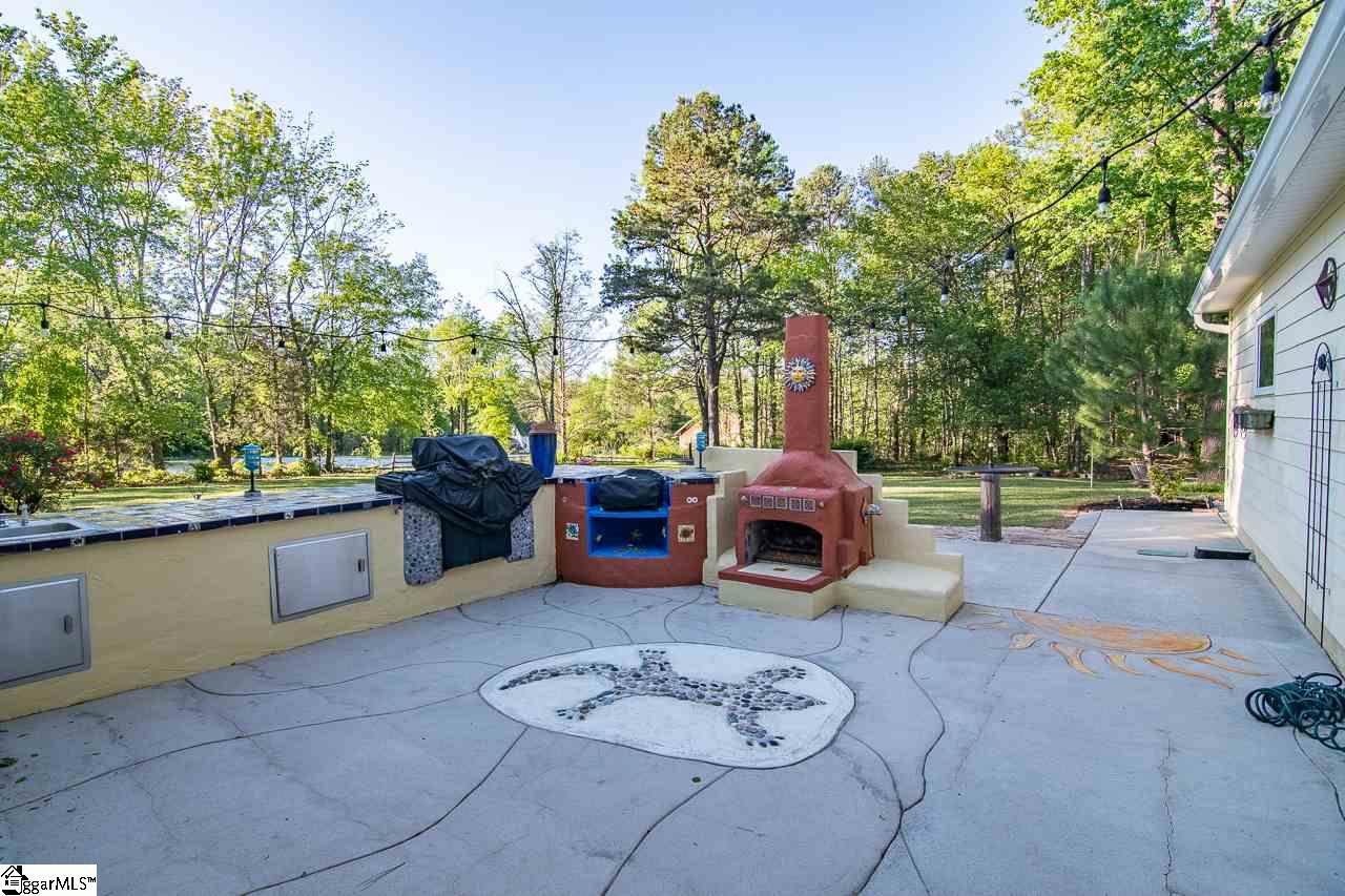 215 Roper Mountain Rd Extension Greenville, SC 29615 - Photo 17 of 36