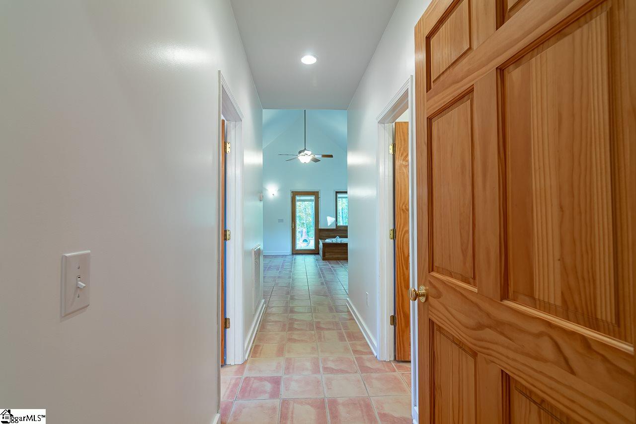 215 Roper Mountain Rd Extension Greenville, SC 29615 - Photo 20 of 36