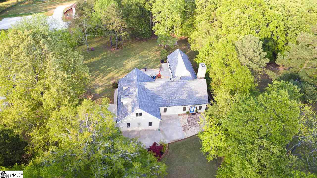 215 Roper Mountain Rd Extension Greenville, SC 29615 - Photo 3 of 36