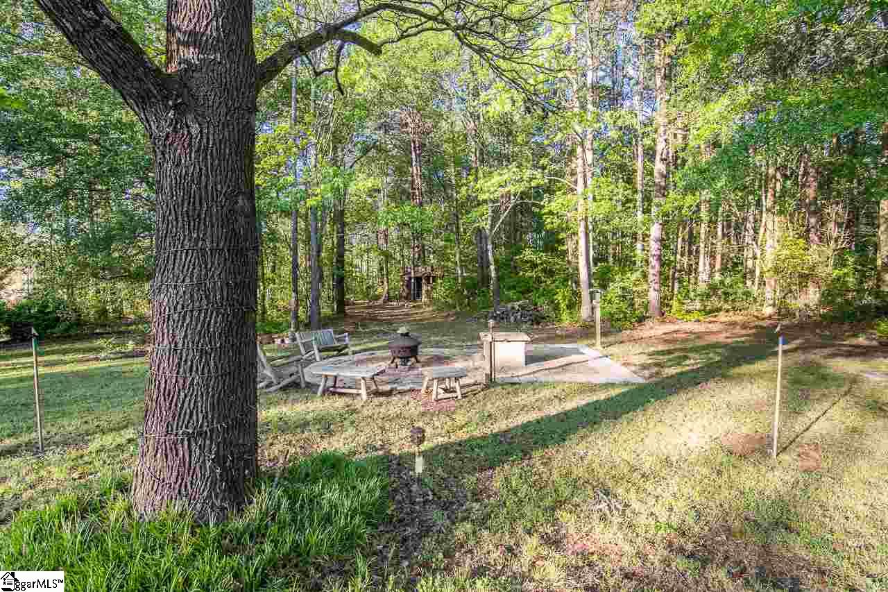 215 Roper Mountain Rd Extension Greenville, SC 29615 - Photo 34 of 36