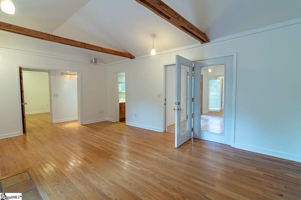 215 Roper Mountain Rd Extension Greenville, SC 29615 - Photo 7 of 36