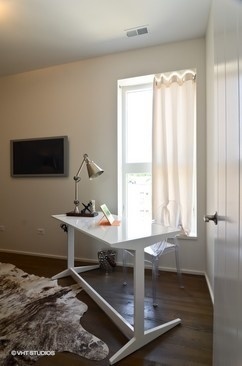 1628 West Irving Park Road, Unit 4W Chicago, IL 60613 - Photo 17 of 20