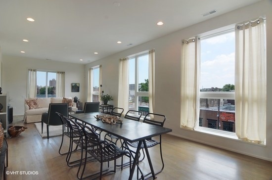 1628 West Irving Park Road, Unit 4W Chicago, IL 60613 - Photo 3 of 20