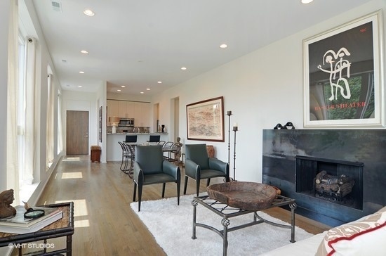 1628 West Irving Park Road, Unit 4W Chicago, IL 60613 - Photo 5 of 20