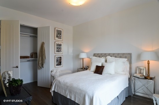 1628 West Irving Park Road, Unit 4W Chicago, IL 60613 - Photo 10 of 20