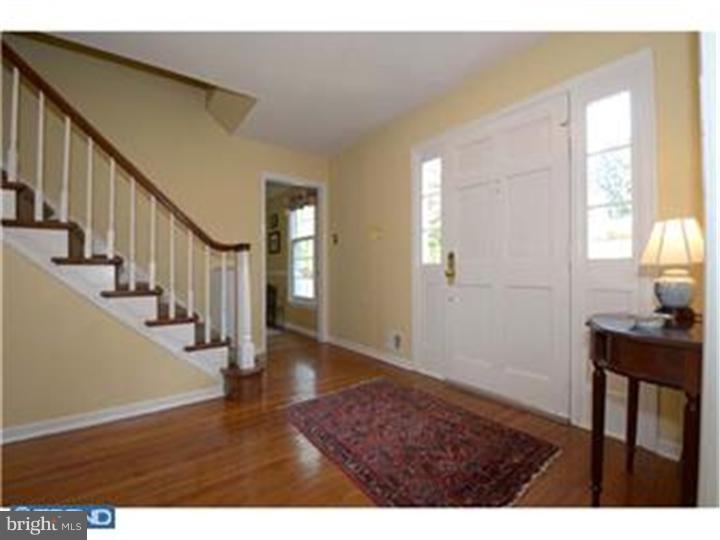 715 Malin Road Newtown Square, PA 19073 - Photo 3 of 25