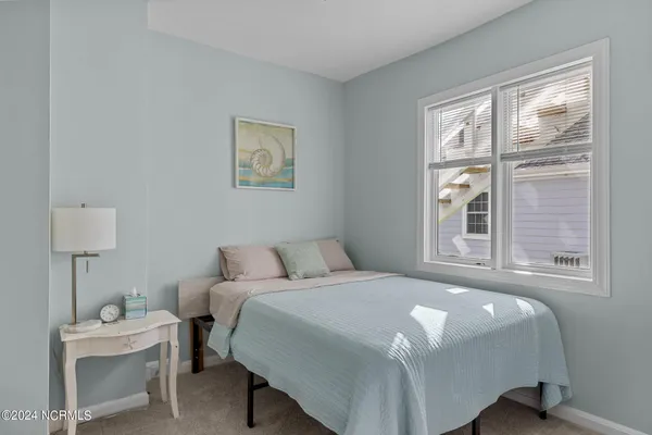 $2,350 | 1406 Evans Street, Unit A, Morehead City, NC 28557