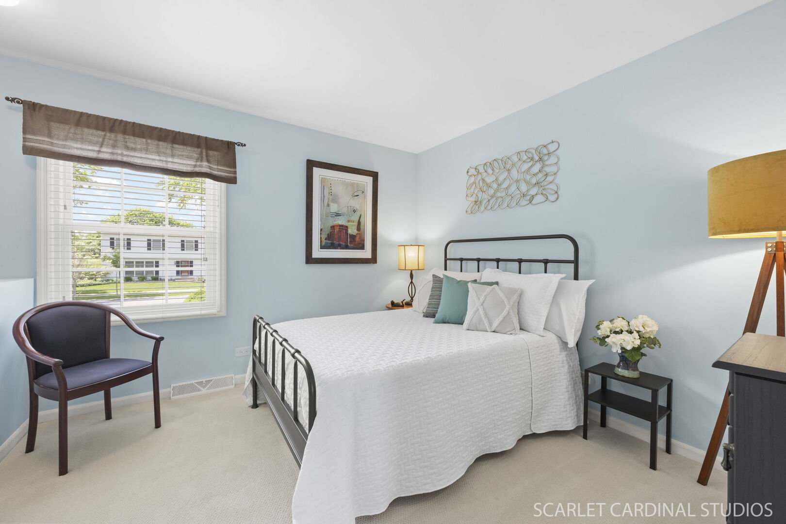 1677 Casa Solana Drive Wheaton, IL 60189 - Photo 12 of 30 a bedroom with a bed and a window
