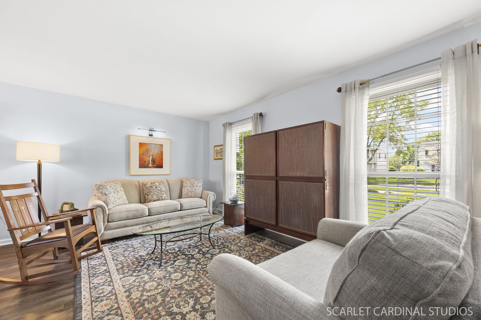 1677 Casa Solana Drive Wheaton, IL 60189 - Photo 4 of 30 a living room with furniture and a window