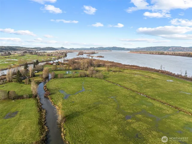 a view of an ocean view and city