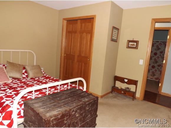 742 Silvers Cove Road Clyde, NC 28721 - Photo 17 of 24