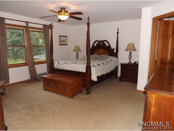 742 Silvers Cove Road Clyde, NC 28721 - Photo 18 of 24