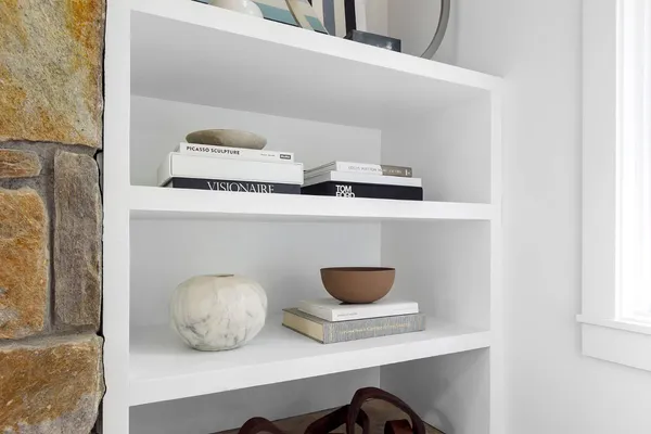 $175,000 | 112 Georgica Close Road, East Hampton, NY 11937