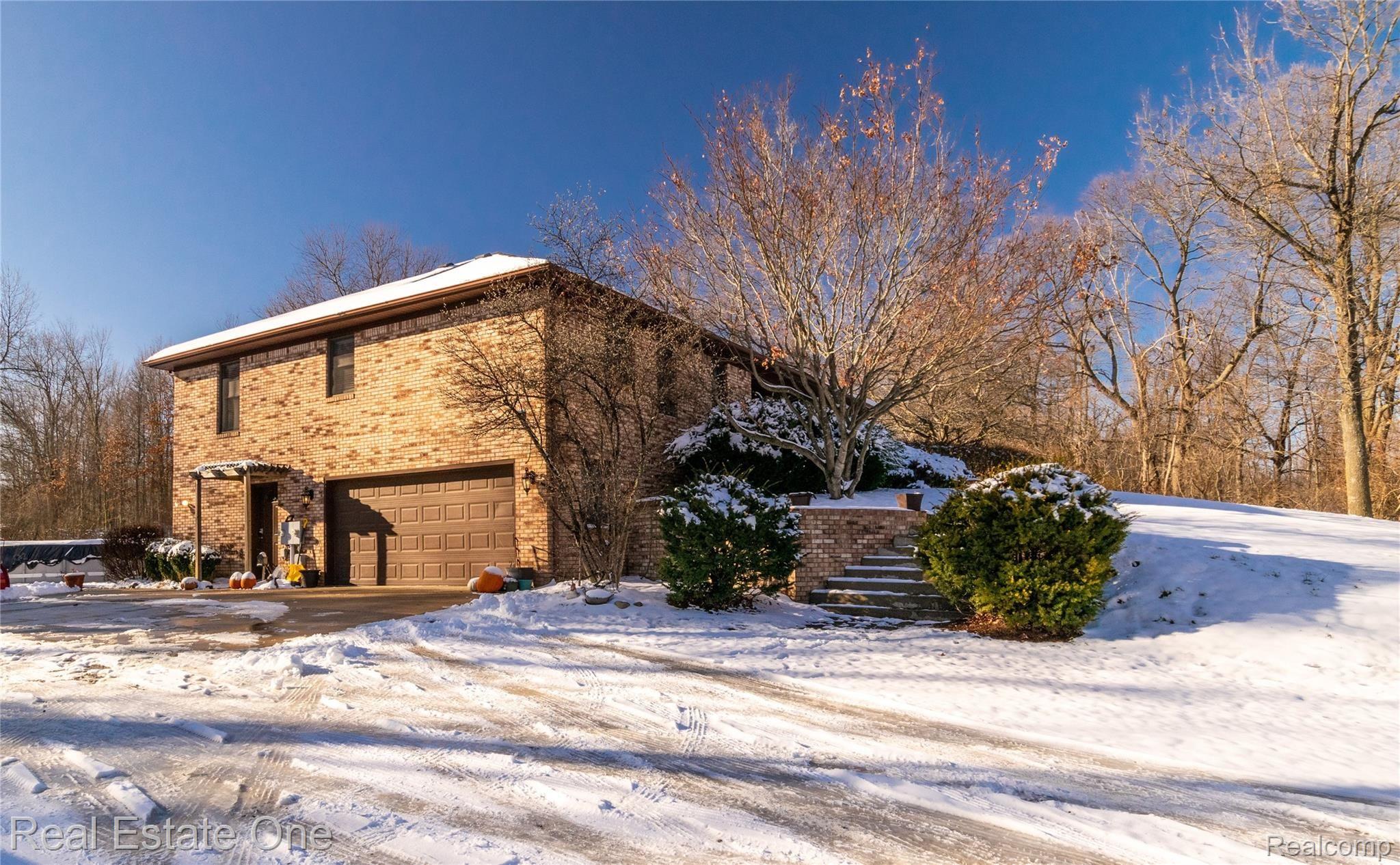 2780NLakeGeorgeRd-2.jpg