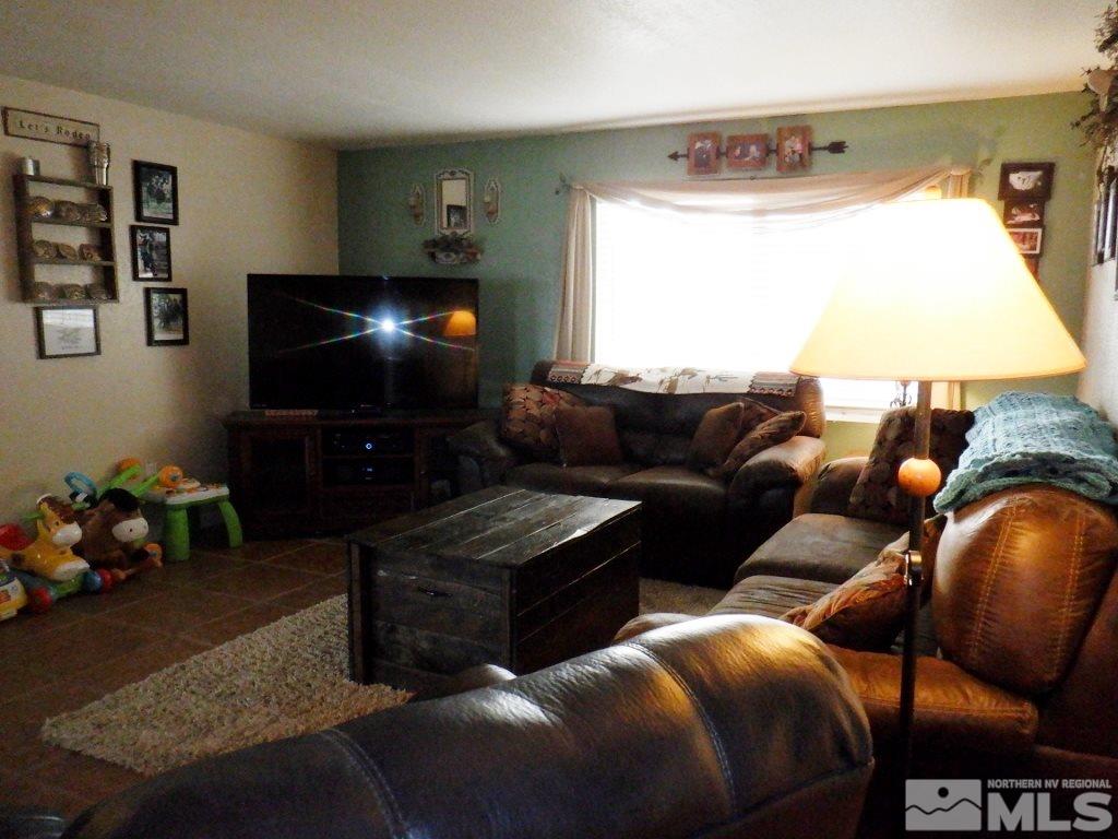 165 Pompe Way Reno, NV 89506 - Photo 3 of 11 Photo 3