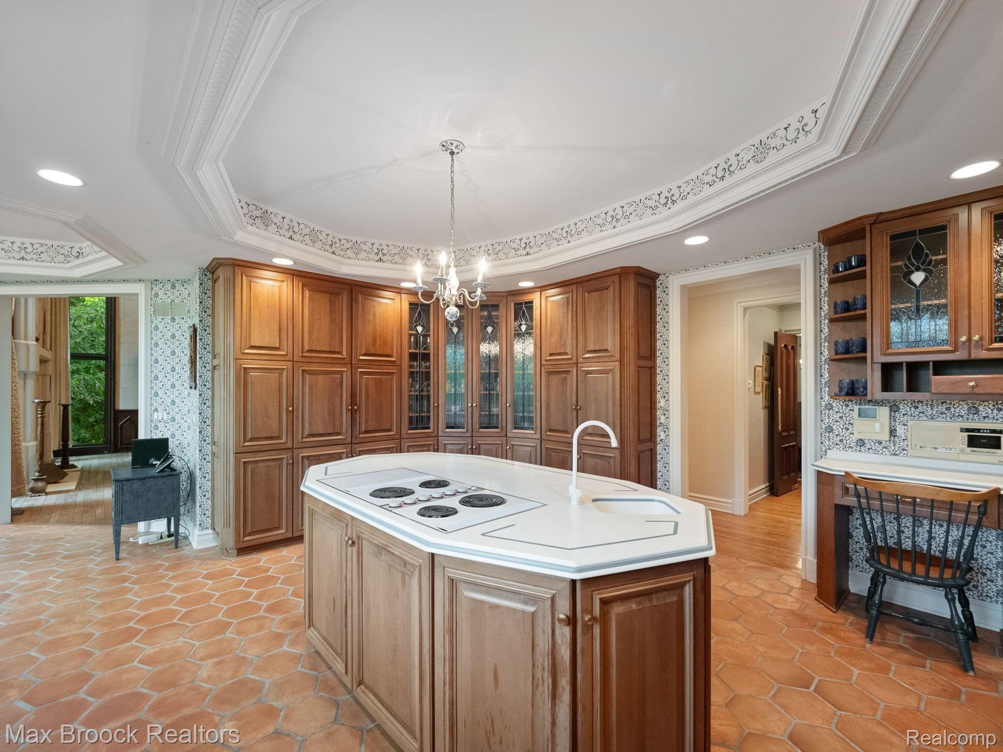 694 Rudgate Road Bloomfield Hills, MI 48304 - Photo 32 of 85 15-web-or-mls-P3777778.jpg