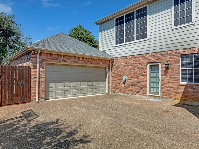 $834,000 | 2017 Country Brook Lane, Allen, TX 75002