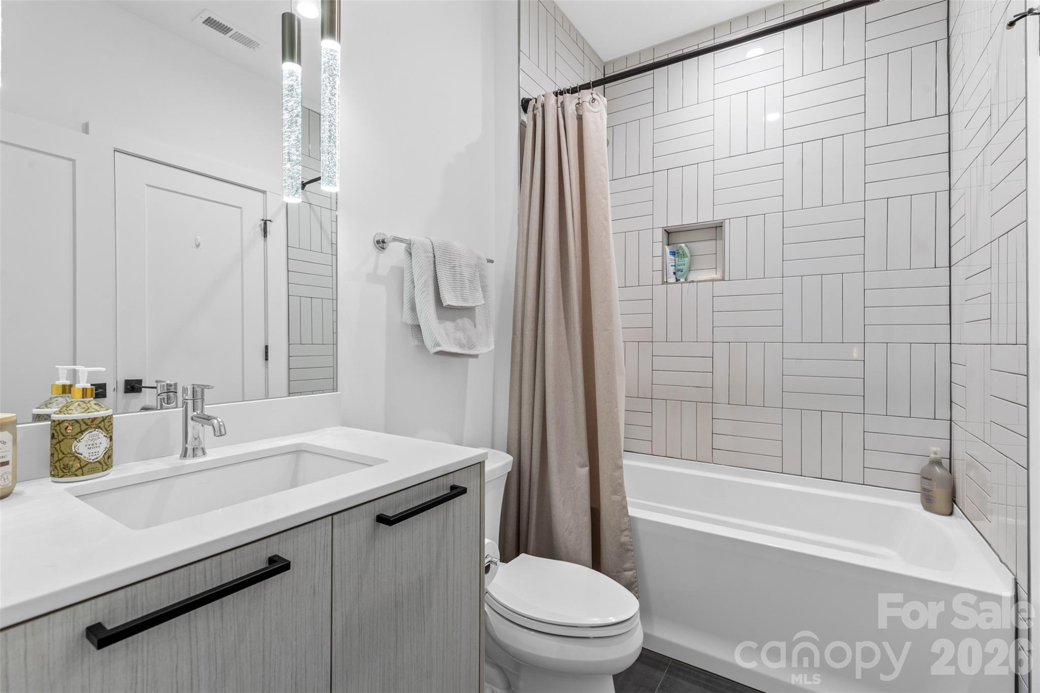 1631 Rama Road Charlotte, NC 28211 - Photo 25 of 43 Gallery Image 25