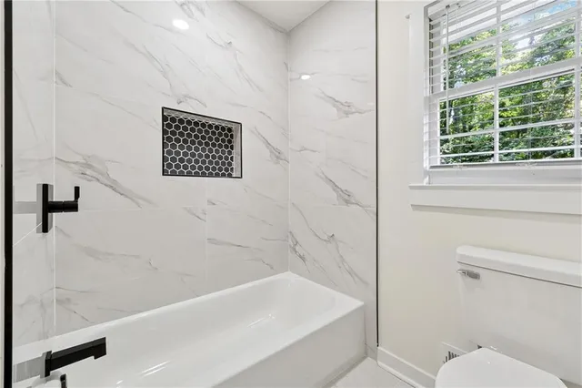 $410,000 | 2055 Oak Road Southwest, Snellville, GA 30078