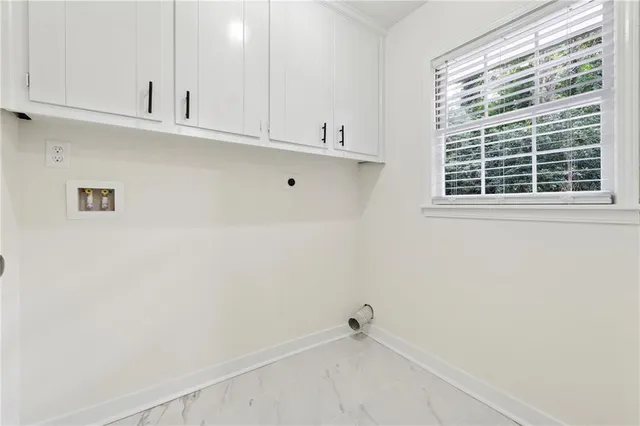 $410,000 | 2055 Oak Road Southwest, Snellville, GA 30078